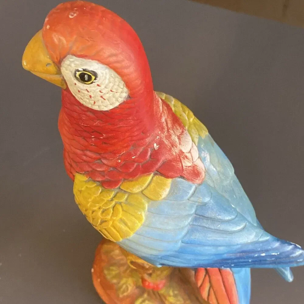 Vintage 1982 Holland Mold Ceramic Parrot Figure 10